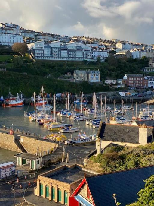Chic Townhouse Near Tunnels Beaches Ilfracombe Exteriér fotografie