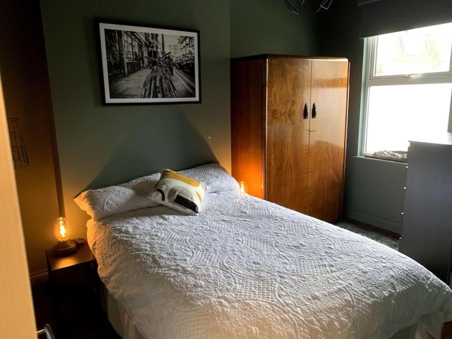 Chic Townhouse Near Tunnels Beaches Ilfracombe Exteriér fotografie