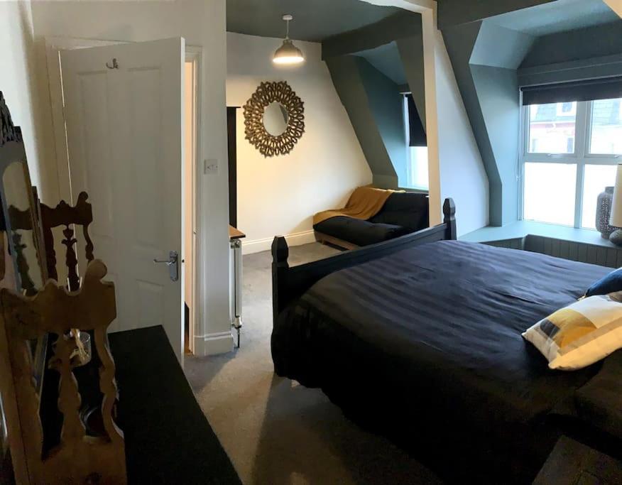 Chic Townhouse Near Tunnels Beaches Ilfracombe Exteriér fotografie
